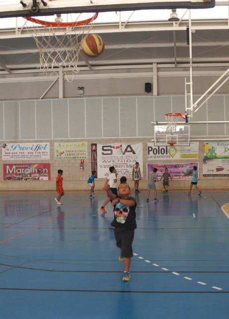 La escuela de verano multideporte del Deportivo Las Torres, a pleno ritmo