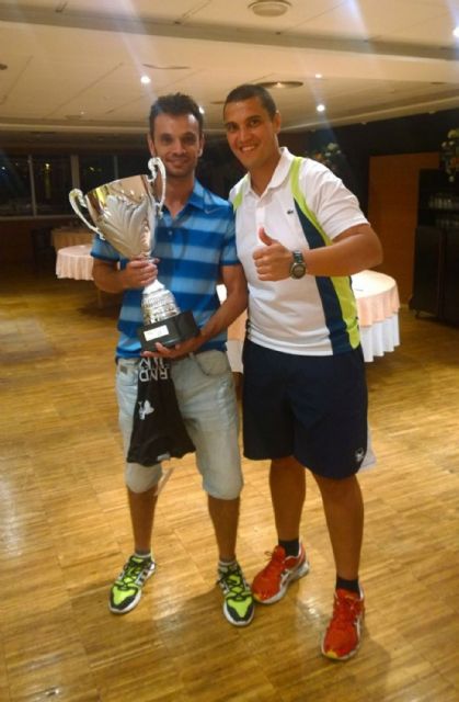 La 'Asociación de Tenis Las Torres', campeón regional amateur por equipos