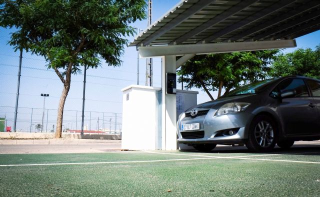 Las Torres de Cotillas fomenta el uso de vehículos eléctricos con dos puntos de recarga
