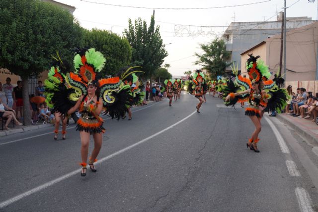 Las carrozas y comparsas llenan las calles torreñas de bailes, disfraces y diversión con su tradicional desfile