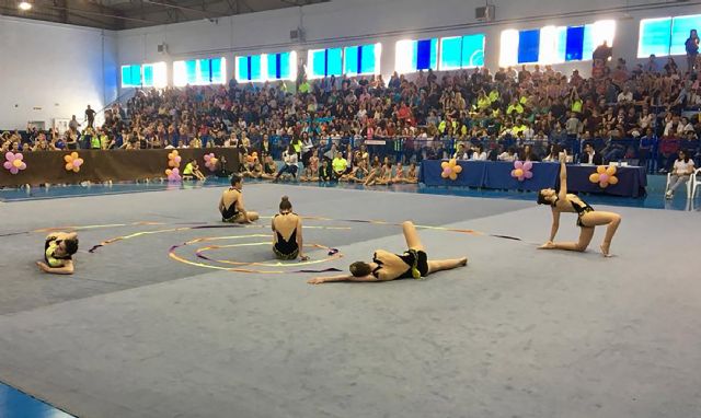 Gran fiesta de la gimnasia rítmica en el 'XIV Torneo Ayuntamiento de Las Torres de Cotillas'