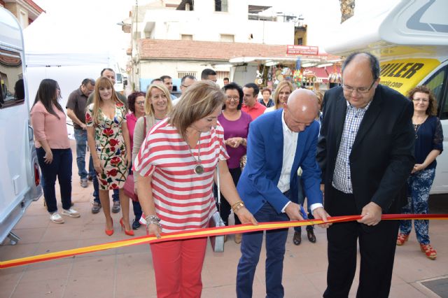 La 'IV Plaza del Comercio' abre sus puertas en el Centro de Jóvenes Artistas