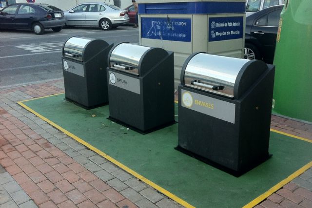 Las Torres de Cotillas cuenta con dos nuevos contenedores soterrados y ya suma 31