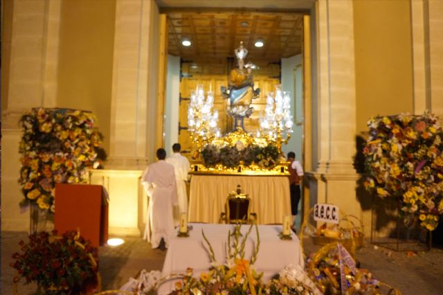 El desfile de carrozas y comparsas llenará las calles de Las Torres de Cotillas