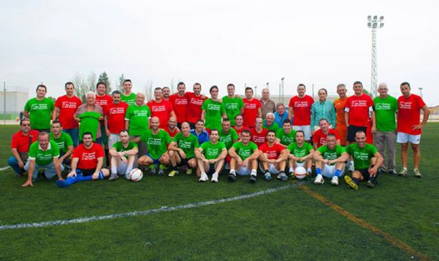 Los veteranos del Cotillas CF rinden un homenaje póstumo a su compañero Lucio Gómez