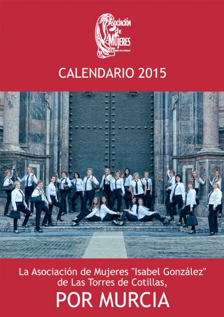 La asociación de mujeres 'Isabel González' presenta su calendario 2015 en su tradicional degustación de dulces navideños