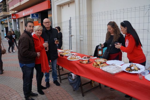 El 'I Flashmob Navideño' de la asociación 'Kimera' torreña, todo un éxito