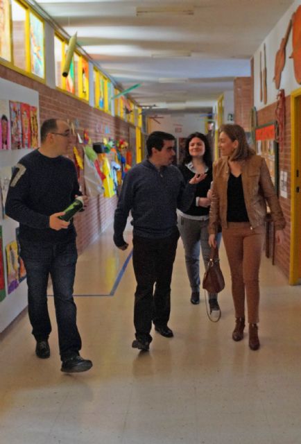 Profesores de la Escuela Oficial de Idiomas valorarán el programa bilingüe del colegio 'Vistalegre' torreño