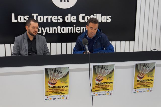 Las Torres de Cotillas acoge este fin de semana una prueba del circuito nacional de veteranos de bádminton