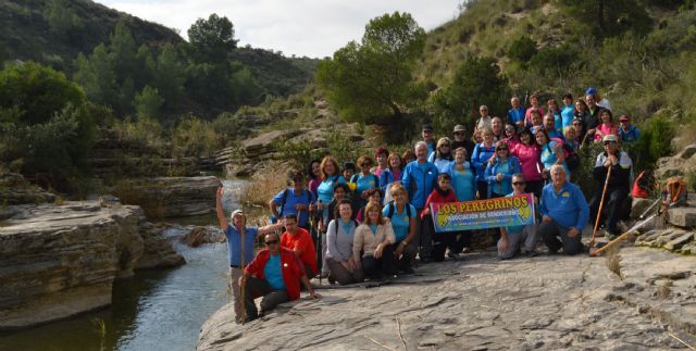 'Los Peregrinos' de Las Torres de Cotillas, de senderismo por tierras de Moratalla