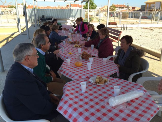 Los voluntarios torreños celebran su 'Día Internacional' con los usuarios del servicio