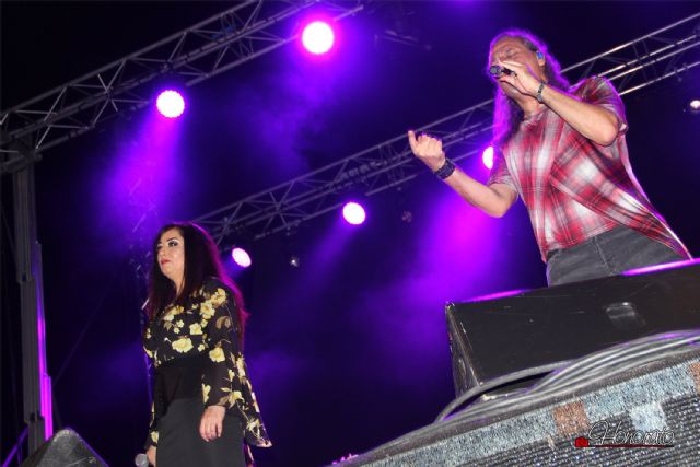 Camela reúne a unas 18.000 personas en su concierto de las fiestas de Las Torres de Cotillas