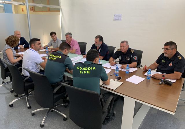 La junta local de seguridad se centra en la problemática de los barrios del Carmen y Los Vicentes