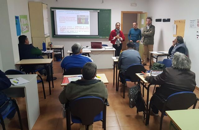 Comienza un taller de jardinería para desempleados de larga duración mayores de 45 años