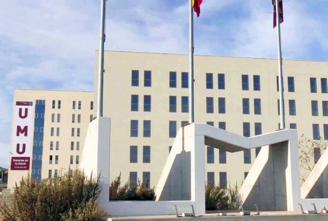 El Ayuntamiento torreño pide el permiso a la CARM para poner en marcha un bus gratuito al campus de Ciencias de la Salud de la UMU