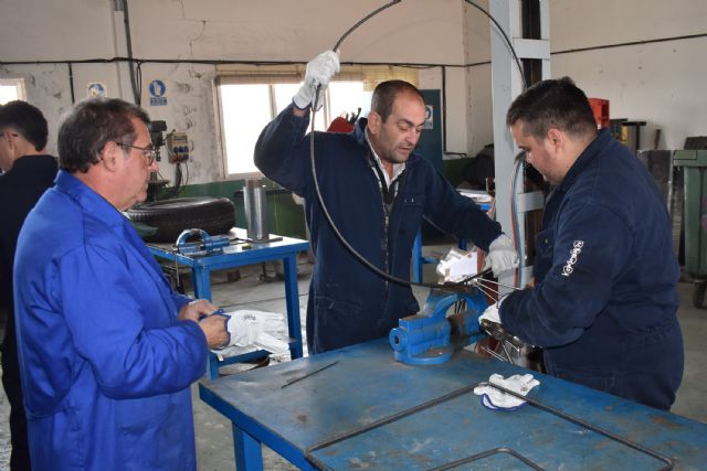 17 personas se forman en un curso gratuito de soldadura y plegador