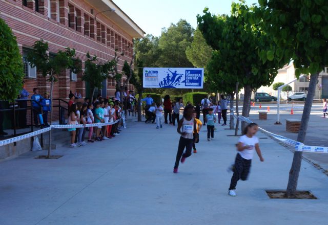 El colegio 'El Parque' torreño corrió contra el hambre