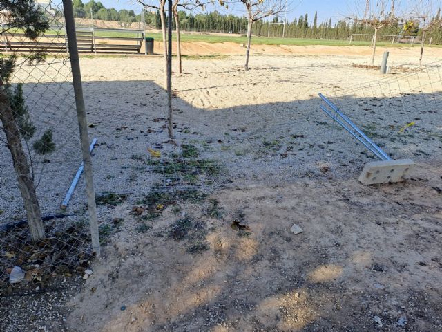 PP: 'Con el desgobierno del PSOE abundan los destrozos y suciedad en las instalaciones deportivas'
