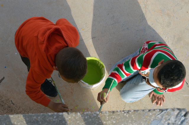 30 menores disfrutan de un programa extraescolar con actividades lúdico-creativas