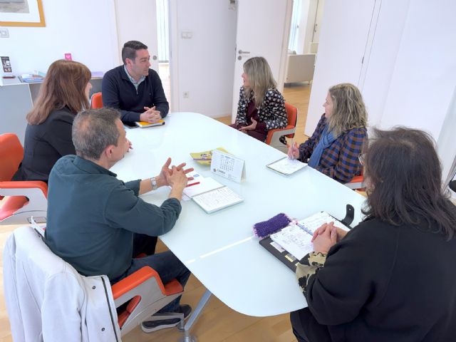 El Ayuntamiento torreño colabora con Eviosys Sonoco Company en la captación de candidatos para su planta en el municipio