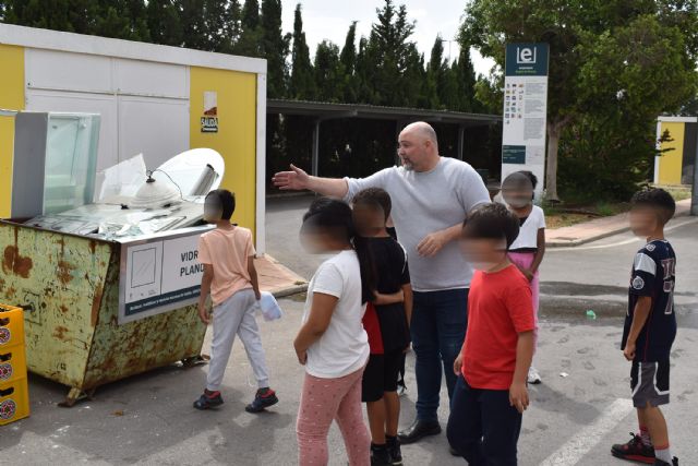 El Ecoparque abre sus puertas a unos 450 escolares en la campaña 'Ecosostenibles'