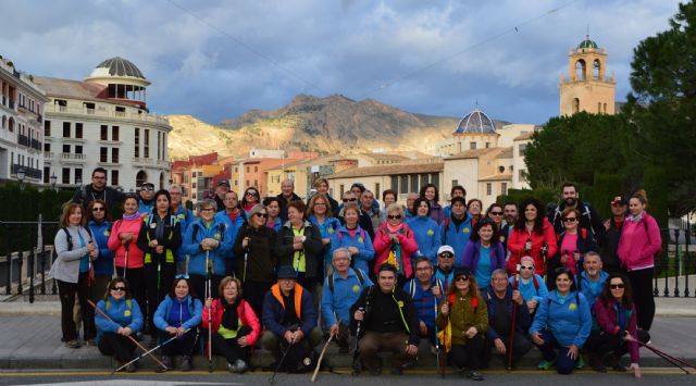 Los senderistas 'Los Peregrinos' de Las Torres de Cotillas inician el Camino de la Cruz de Caravaca