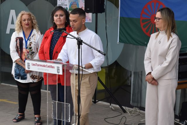 Las Torres de Cotillas celebra el día internacional del pueblo gitano