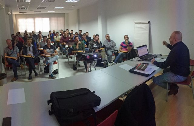 Comienza el curso para policías locales sobre actualización de normativa y código penal