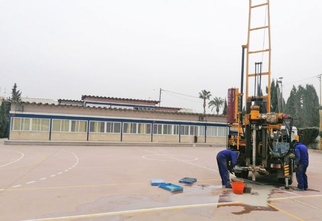 Concluyen los estudios geotécnicos para dotar de sombra a los patios de siete colegios del municipio