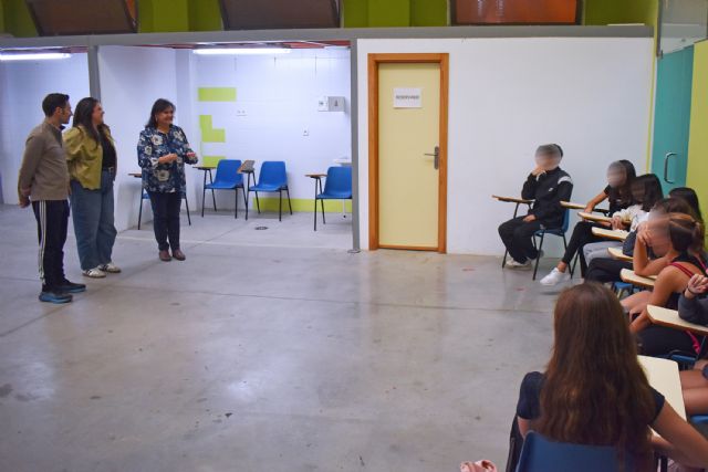 Los jóvenes torreños aprenden expresión corporal con una masterclass gratuita