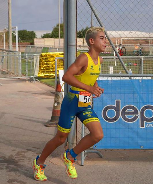 El torreño Pablo Pina, campeón regional de duatlón y triatlón en categoría infantil