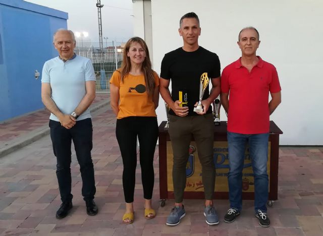 Román Martín se impone en la 28ª edición de la liga de tenis de Las Torres de Cotillas