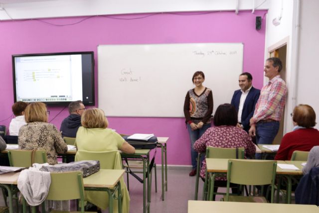 El Centro de Educación de Personas Adultas comienza su curso 2019-20 en Las Torres de Cotillas
