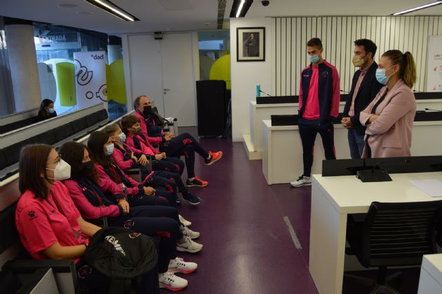 Recepción oficial a los jóvenes medallistas de los últimos regionales de atletismo