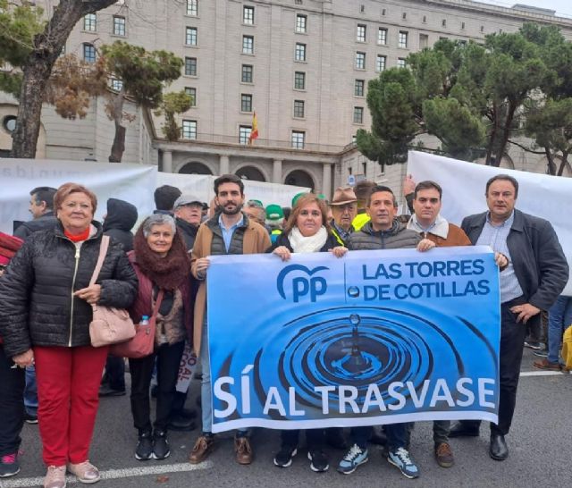 El PP de Las Torres de Cotillas sí estuvo este miércoles defendiendo el trasvase