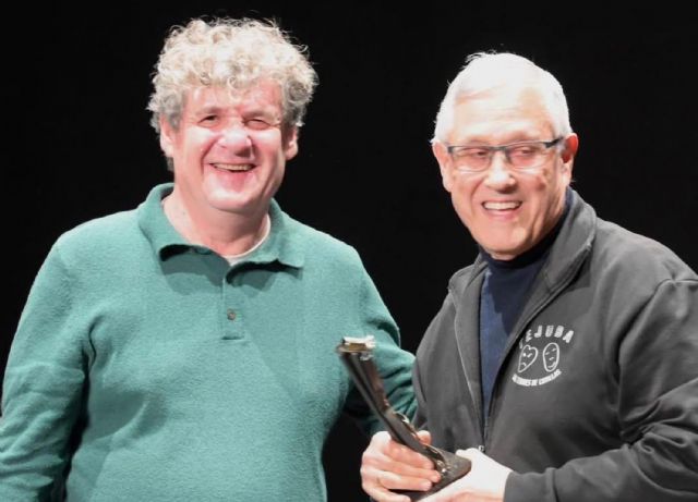 El Tejuba triunfa en el festival de teatro de San Javier con tres premios