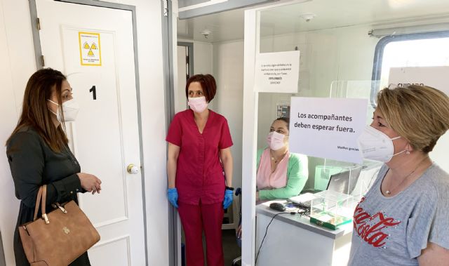 Comienzan en Las Torres de Cotillas las pruebas de prevención del cáncer de mama para 1.600 mujeres
