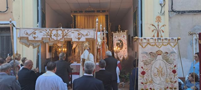 Las Torres de Cotillas ha vivido este domingo una tarde de devoción y tradición con la procesión del Corpus Christi