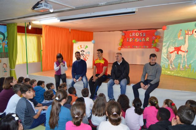 1.300 jóvenes atletas participarán en el XXXIII Cross Escolar torreño