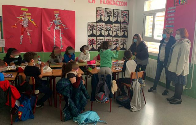 58 menores de 3 a 12 años disfrutan ya de la Escuela de Conciliación de Primavera