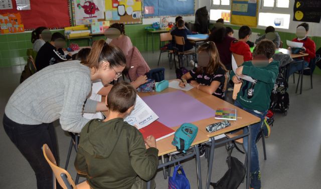Alumnos de 4° y 5° de Primaria participan en una campaña de sensibilización medioambiental