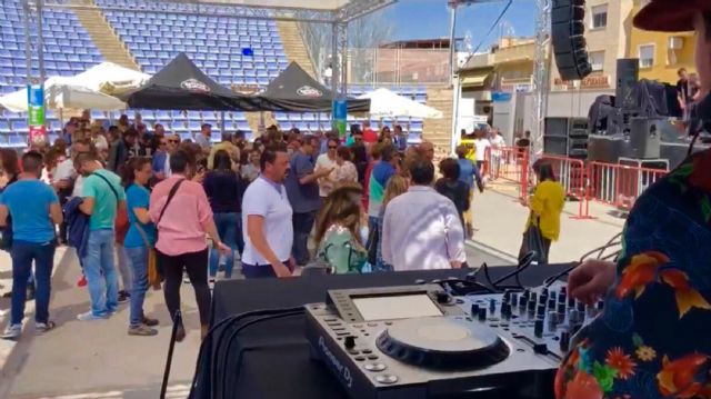 Más de 1.500 personas disfrutan en Las Torres de Cotillas de las 12 horas de fiesta del II Festival Decotilleo