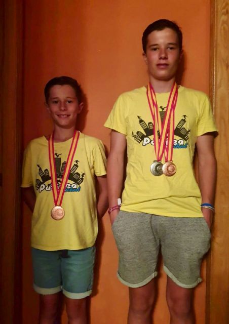 Tres medallas para los hermanos Peñalver en el nacional de patinaje de freeskate