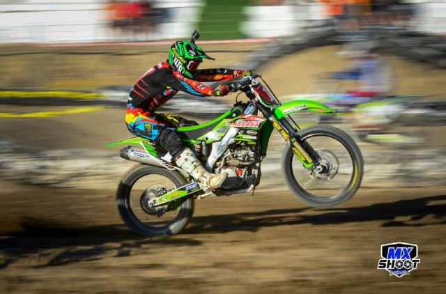 Los pilotos torreños Carlos Fernández Macanás y José Manuel Zambudio, campeones nacionales de supercross