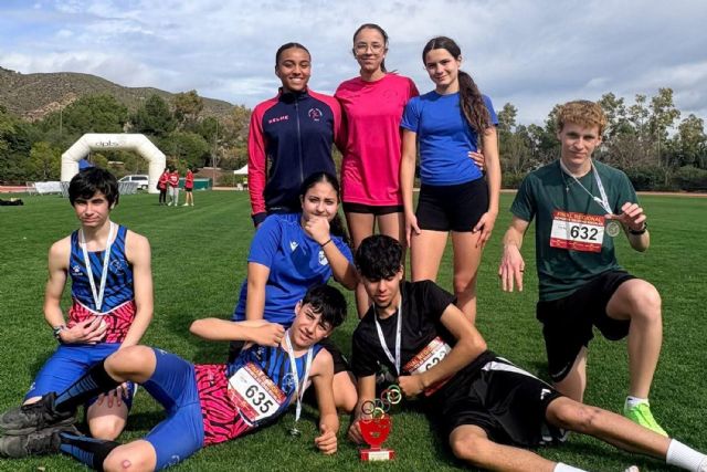 Los cadetes del IES La Florida, subcampeones regionales de deporte escolar de campo a través