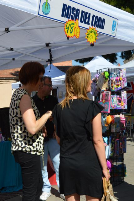 Arranca la nueva edición de la 'Plaza del Comercio' en Las Torres de Cotillas con grandes descuentos y promociones