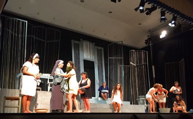 El 'V Certamen Juan Baño' de teatro amateur torreño se llenó de 'Presas' de la posguerra