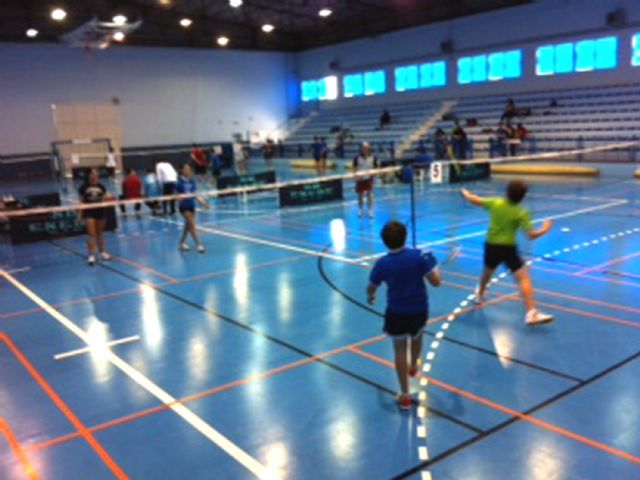 Ocho torreños participarán en la final del programa regional escolar de bádminton