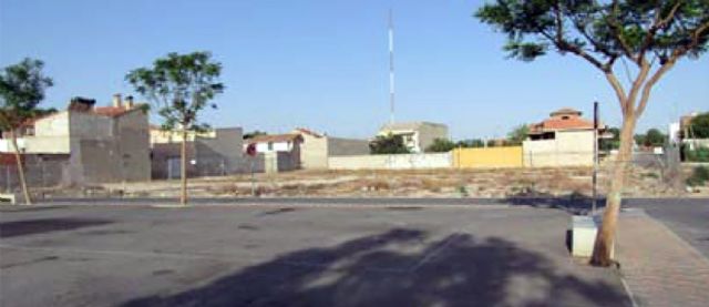 El mercado de Las Torres de Cotillas se traslada por la ubicación de la feria en las fiestas patronales