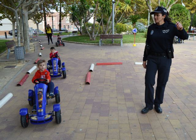 Una jornada de educación vial sobre seguridad para los torreños más pequeños